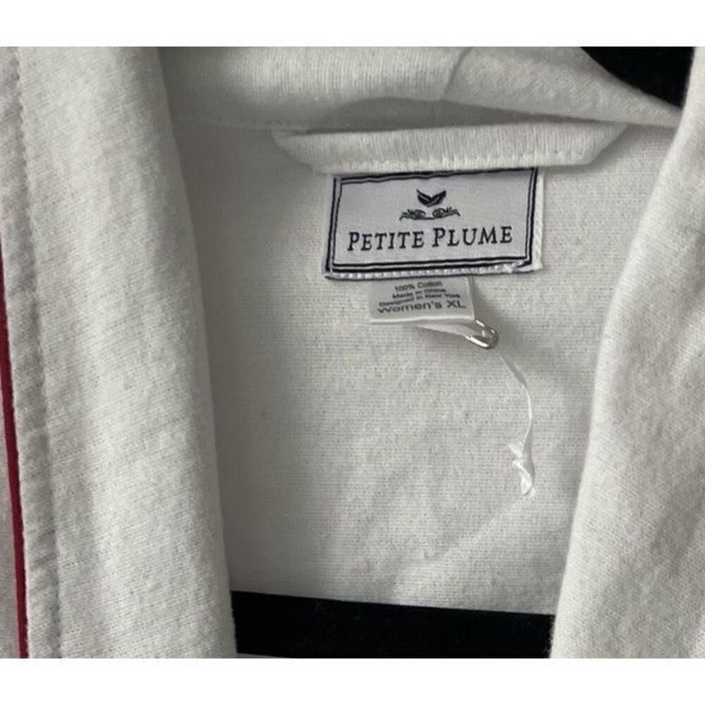 NWOT  Women's Petite Plume Cotton Flannel Robe White w/Red Piping Size XL - Picture 4 of 5